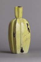 Vase en porcelaine.